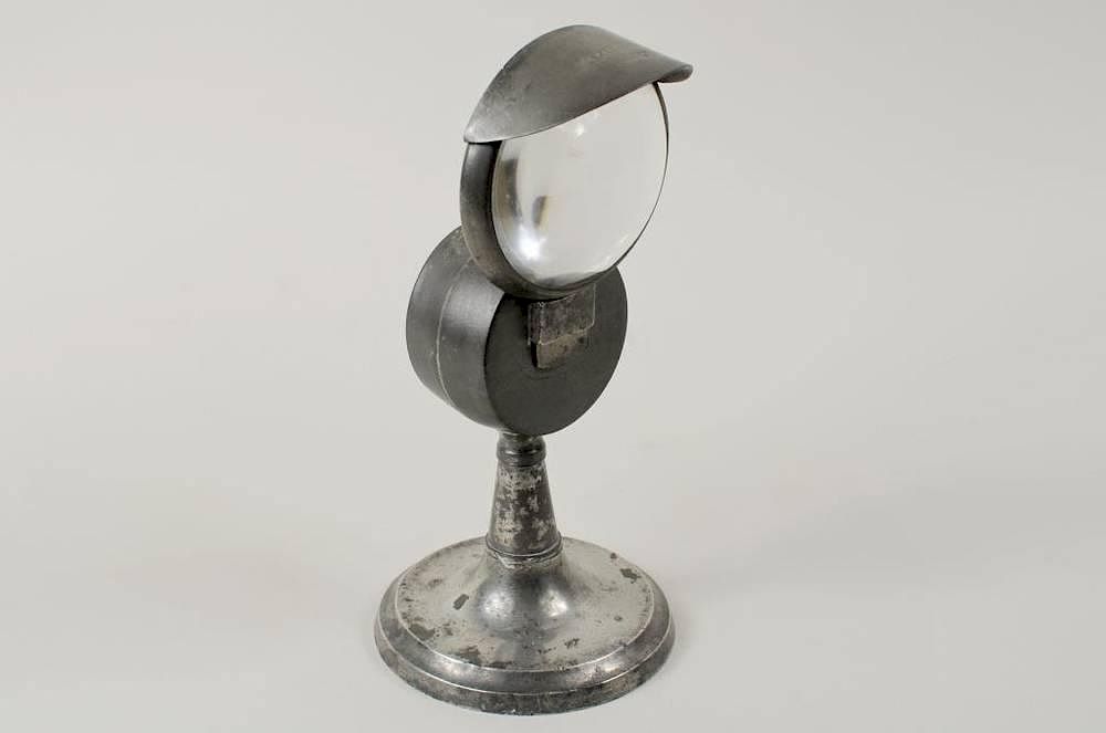 Appraisal: Tinware Single Lens Whale Oil Work Lamp Tinware single lens