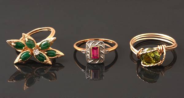 Appraisal: A collection of eleven gem-set diamond and gold rings in