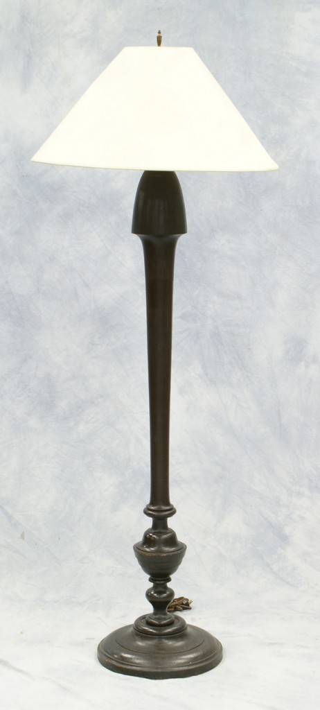 Appraisal: Turned mahogany floor lamp early th c tall