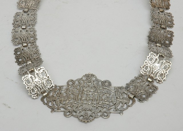 Appraisal: A SILVER PLATE FILIGREE BELT