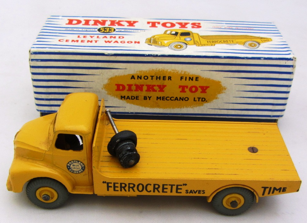 Appraisal: A Dinky Leyland Cement wagon 'Ferrocrete' boxed