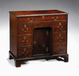 Appraisal: George III mahogany kneehole desk circa The rectangular top with