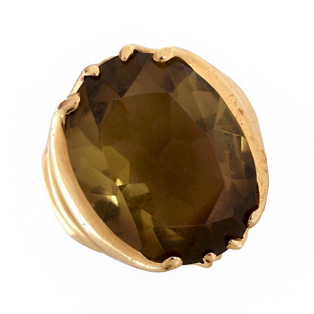 Appraisal: Vintage Topaz and K Ring Vintage Oval Cut Topaz and