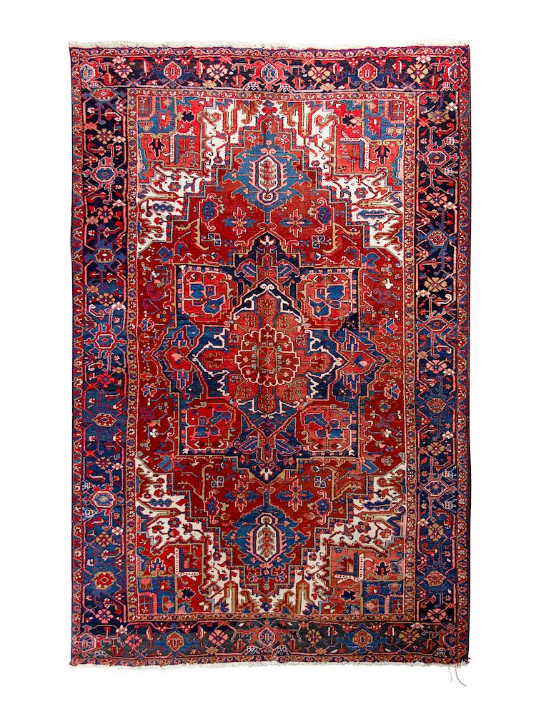 Appraisal: A Sarouk Wool Rug A Sarouk Wool Rug th Century