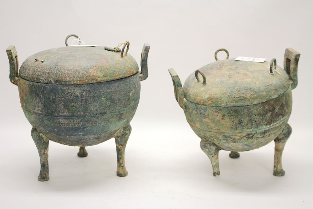 Appraisal: Two Bronze Warring States Covered Dings One large and one