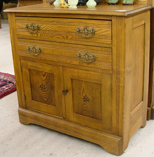 Appraisal: LATE VICTORIAN WASHSTAND COMMODE American c of ashwood construction the