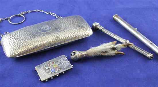 Appraisal: A George V planished silver purse of rounded rectangular form