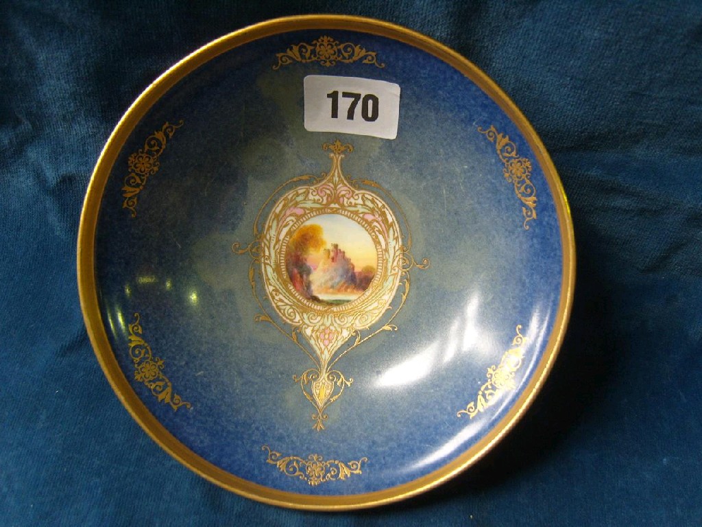 Appraisal: A Worcester dish of open form powder blue and applied