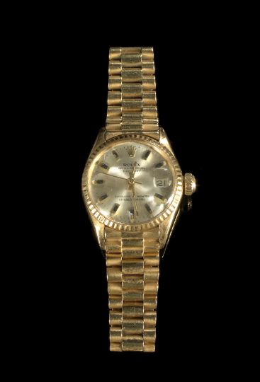 Appraisal: Eighteen-Karat Yellow Gold Lady's Rolex Oyster Perpetual Datejust Wristwatch with