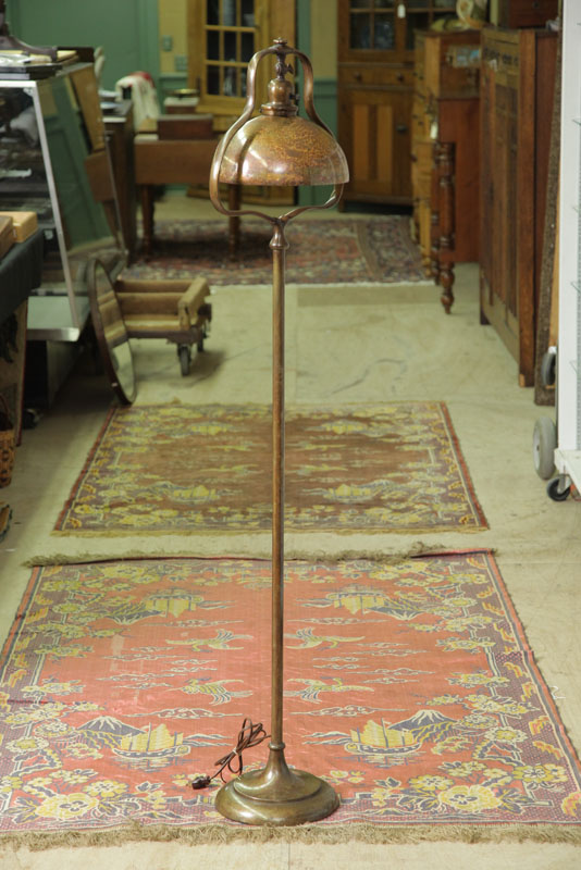 Appraisal: HANDEL FLOOR LAMP Mottled gold and yellow iridescent shade on