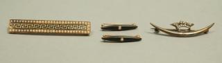 Appraisal: pc K Gold Victorian Jewelry Greek key bar pin w