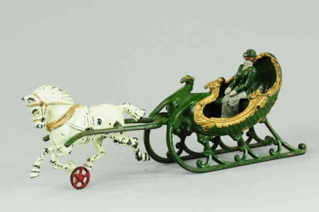 Appraisal: ONE HORSE OPEN SLEIGH Hubley dark green and gold sleigh