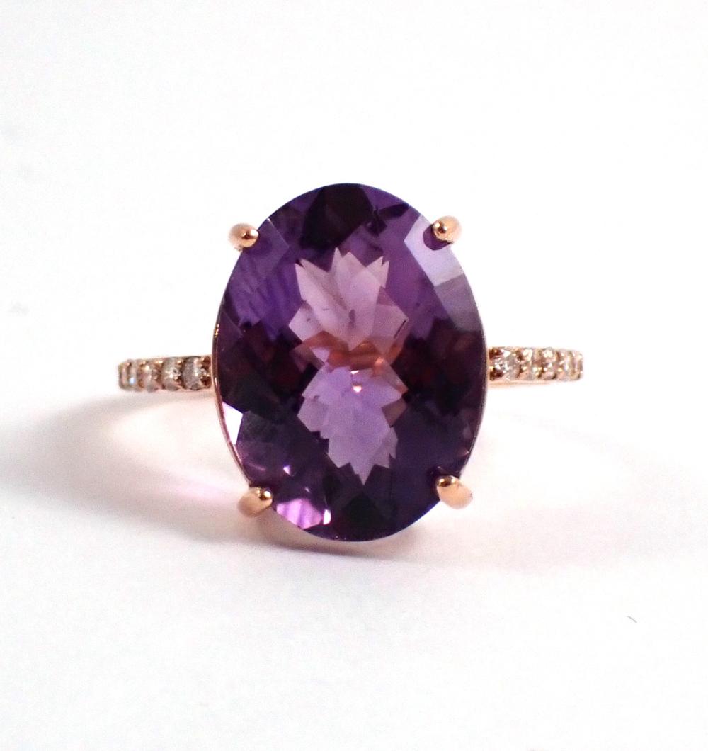 Appraisal: AMETHYST DIAMOND AND FOURTEEN KARAT GOLD RING The k rose