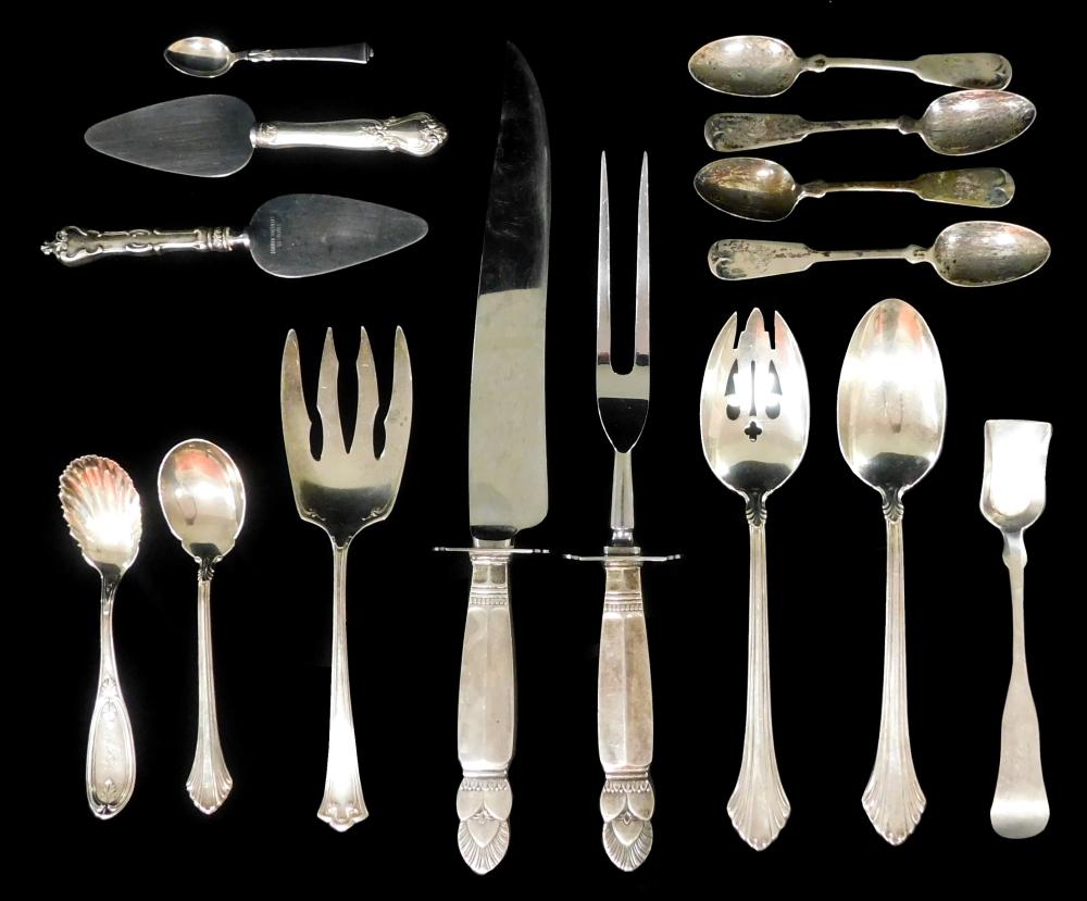 Appraisal: SILVER Fifteen assorted pattern serving pieces including a carving knife