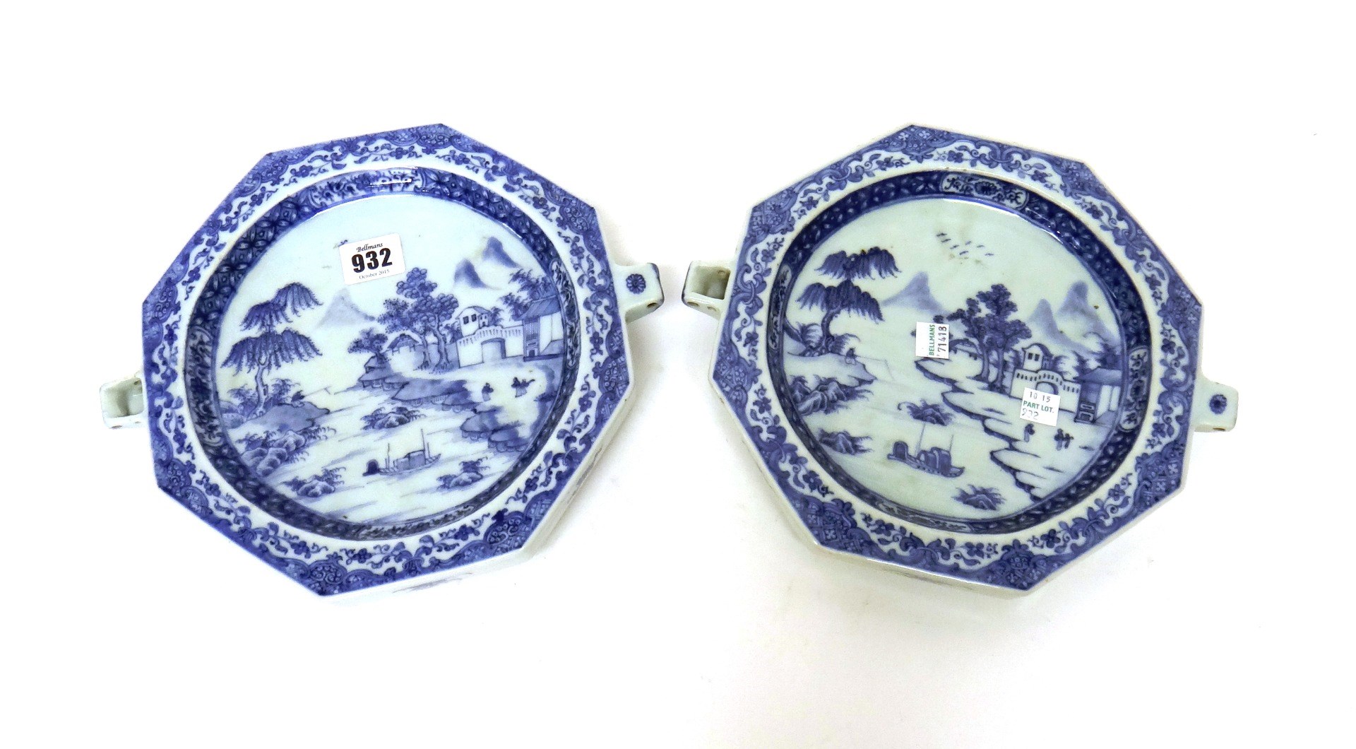 Appraisal: A pair of octagonal Chinese export blue and white warming