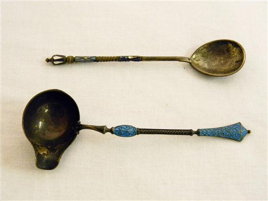 Appraisal: Two Russian enamel spoons '' long both as found