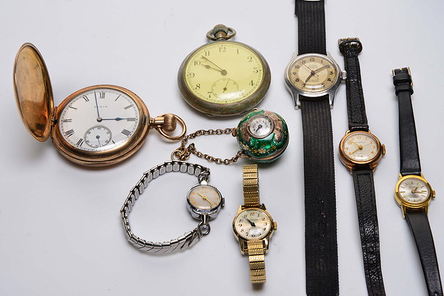 Appraisal: A QUANTITY OF VARIOUS WRIST AND POCKET WATCHES to include