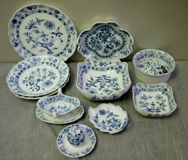 Appraisal: MEISSEN Lot of Blue Onion Serving Pieces Includes serving bowl