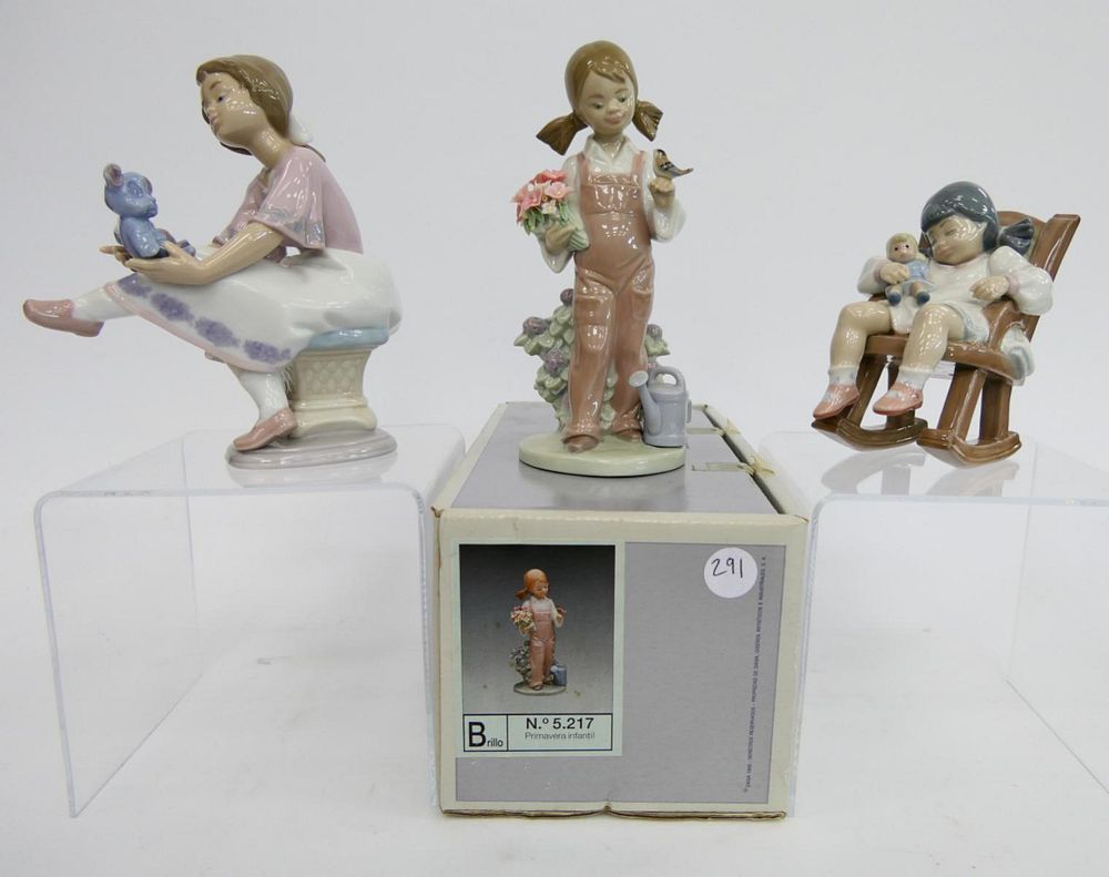 Appraisal: LLADRO PORCELAIN FIGURAL GROUP LLADRO PORCELAIN FIGURAL GROUP largest measures