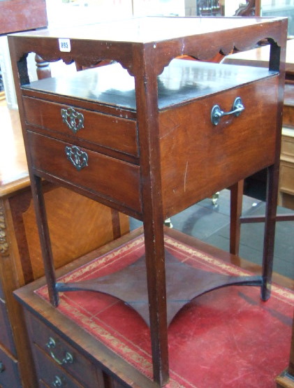 Appraisal: A George III mahogany washstand the rectangular top above a