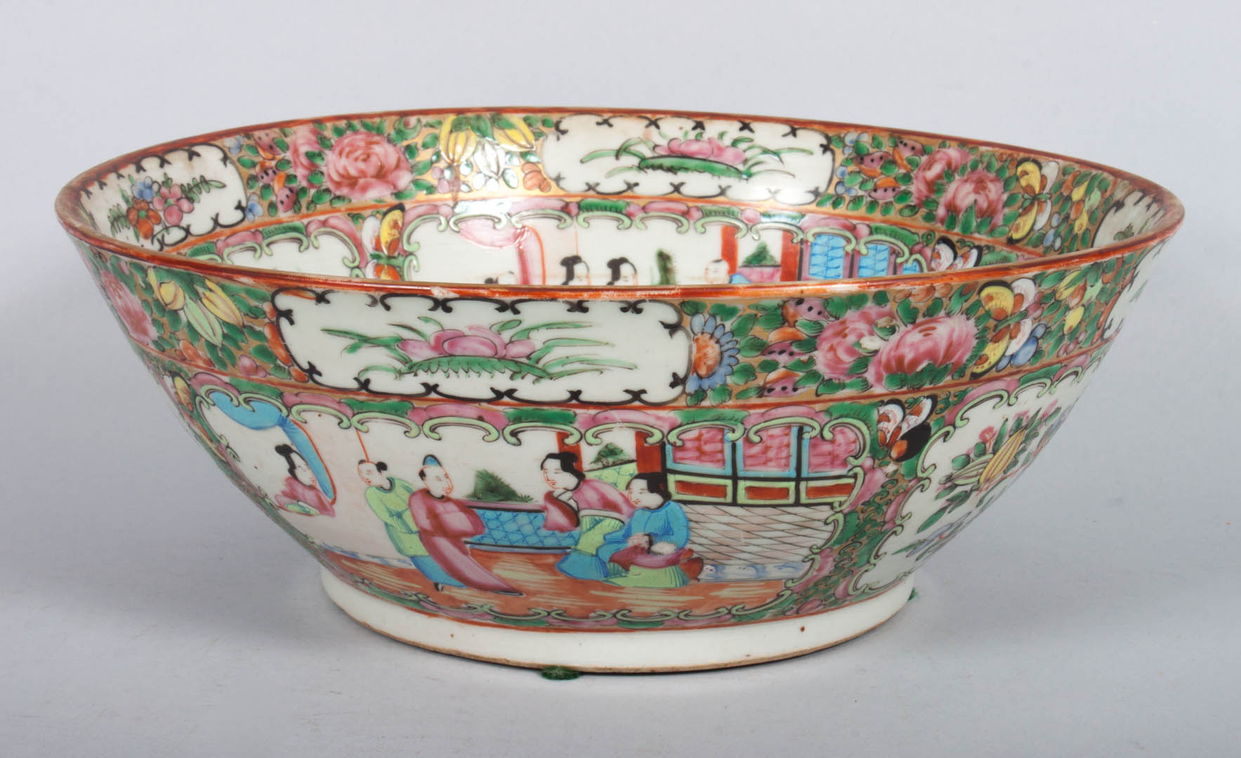 Appraisal: Chinese Export Rose Medallion bowl fourth quarter- th century porcelain