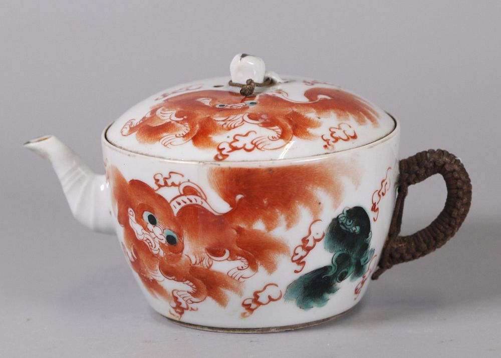 Appraisal: Chinese porcelain teapot possibly th c decorated with foo lion