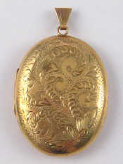 Appraisal: A carat gold locket approx cm gms