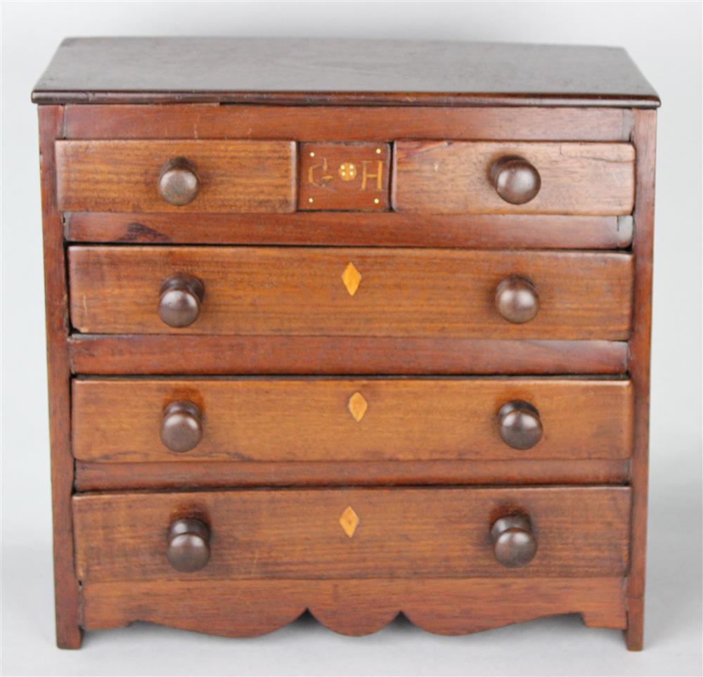 Appraisal: SHERATON MAHOGANY TABLETOP CHEST OF DRAWERS probably American having a