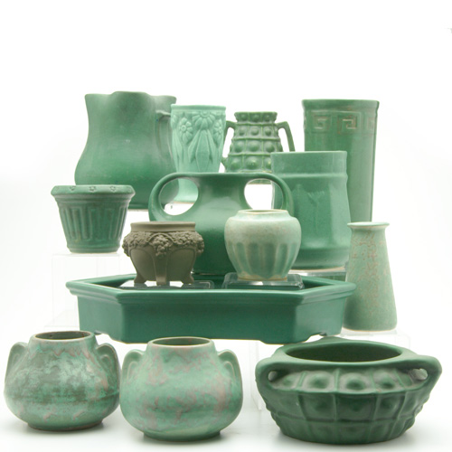 Appraisal: ZANESVILLE Fourteen Matt Green pieces by various makers Roseville small