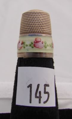 Appraisal: Simons sterling enamel floral band thimble