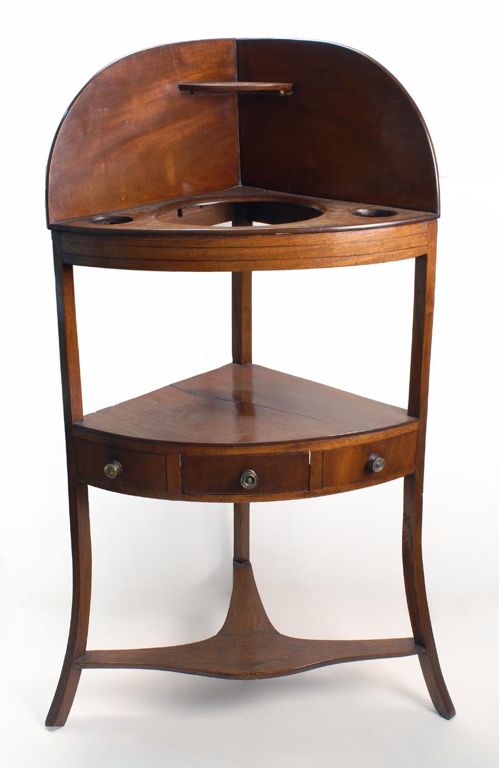 Appraisal: CIRCA AMERICAN HEPPLEWHITE CORNER WASHSTAND in mahogany with partitioned upper