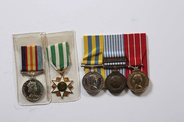 Appraisal: AN ELIZABETH II VIETMAN MEDAL awarded to W J Greg