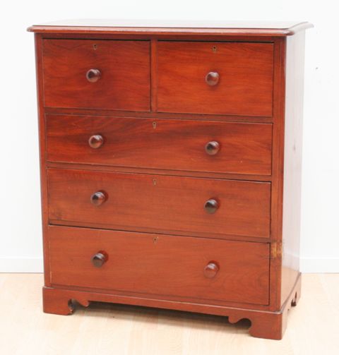 Appraisal: A th century Australian cedar and pine chest of drawers