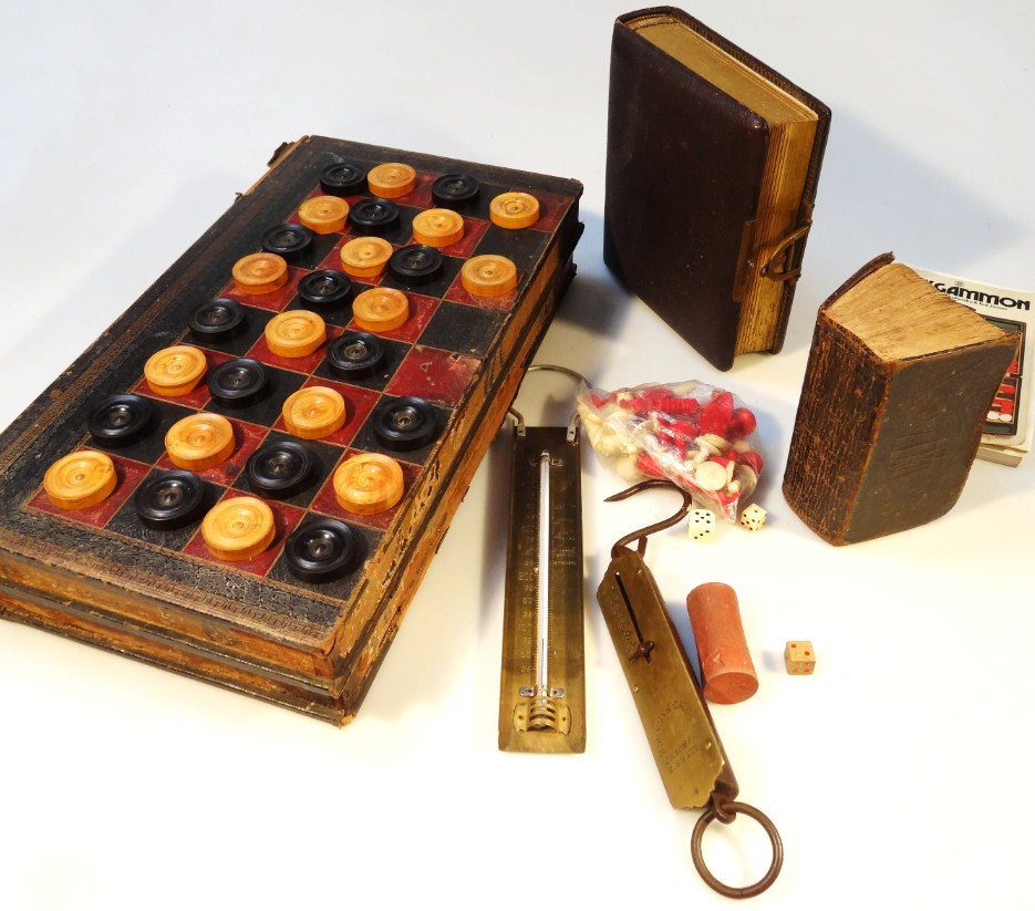 Appraisal: Various bygones collectables etc a pressed leather backgammon and chess