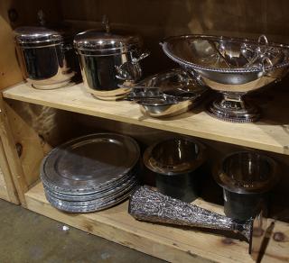 Appraisal: lot of approximately Collection of silver plate hollowware and table