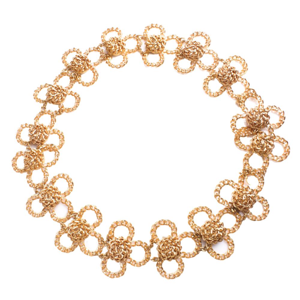 Appraisal: William DeLillo gilt statement necklace with linked triple petal flowers