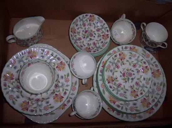 Appraisal: A Minton part dinner service Haddon Hall pattern