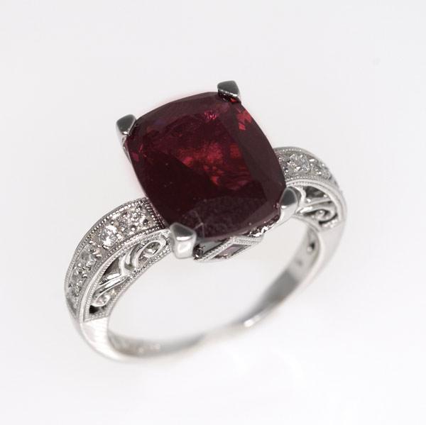 Appraisal: LADIES RING Garnet diamond and pink tourmaline ring in k