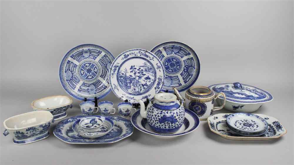 Appraisal: COLLECTION OF CHINESE EXPORT BLUE AND WHITE PORCELAIN th CENTURY