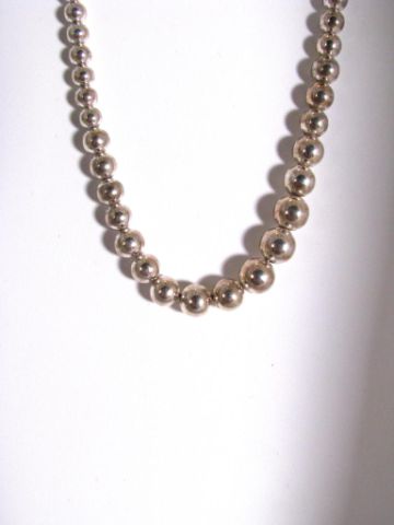 Appraisal: Tiffany amp Co sterling silver bead necklace with graduated beads