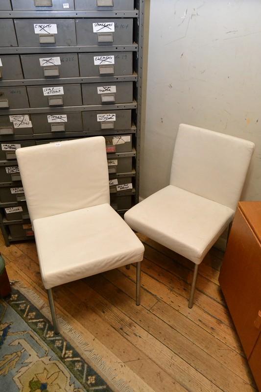 Appraisal: SIX KNOLL WHITE LEATHER CHAIRS SIX KNOLL WHITE LEATHER CHAIRS