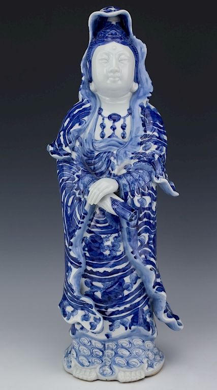 Appraisal: Chinese Export Porcelain Blue White Guanyin Statue Crafted of white