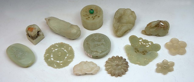 Appraisal: Chinese jade sealand thirteen other jade pieces including a deer