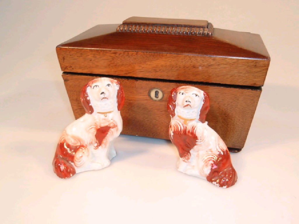 Appraisal: A thC mahogany sarcophagus tea caddy with gadroon moulded tablet