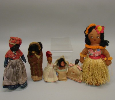 Appraisal: Lot of vintage dolls Cloth Hawaiian Hula dancer Apple head