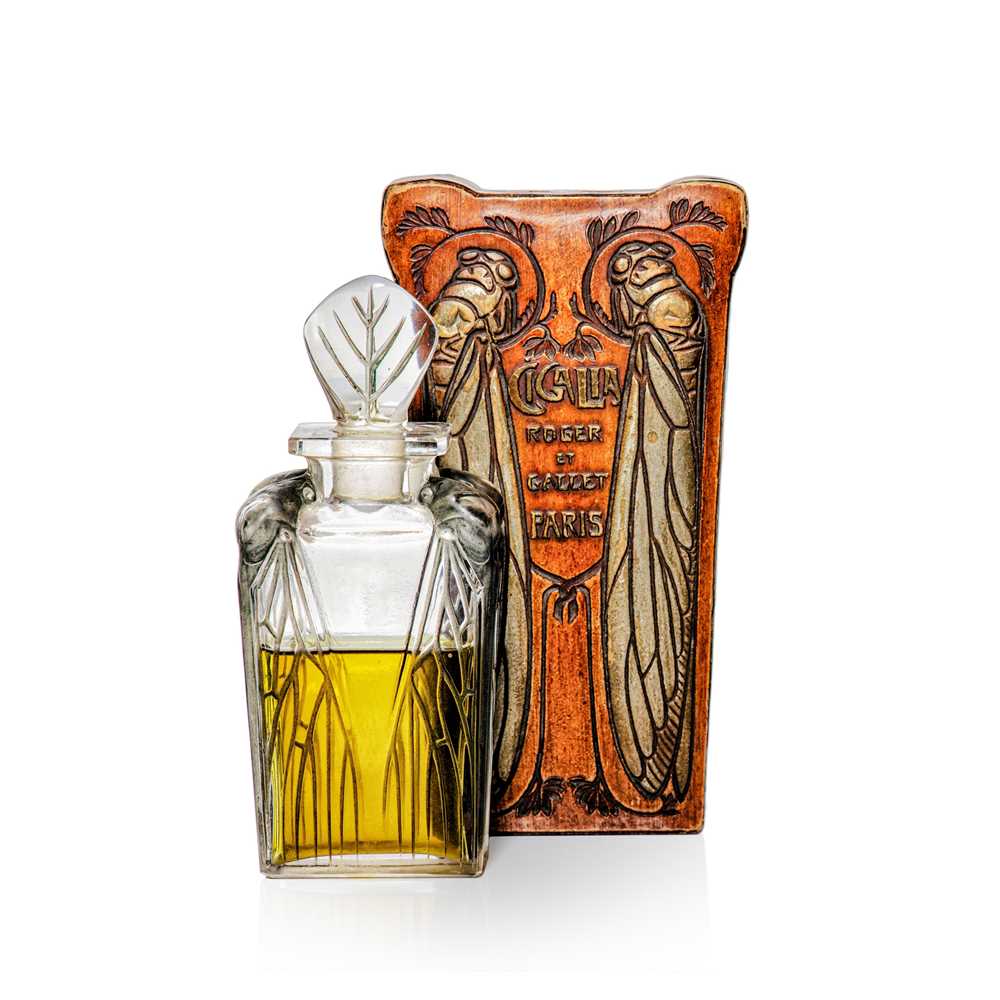 Appraisal: REN LALIQUE FRENCH - CIGALIA SCENT BOTTLE ROGER GALLET -