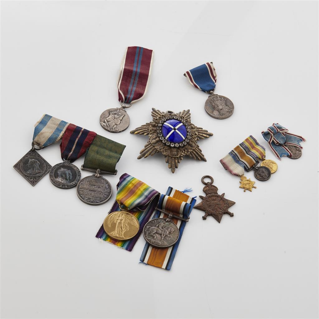 Appraisal: A collection of medals to include a mounted group of