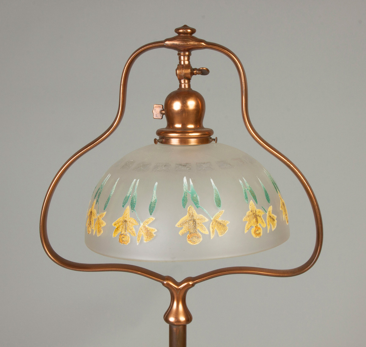 Appraisal: Handel Floor Lamp with Enameled Daffodils Shade unsigned