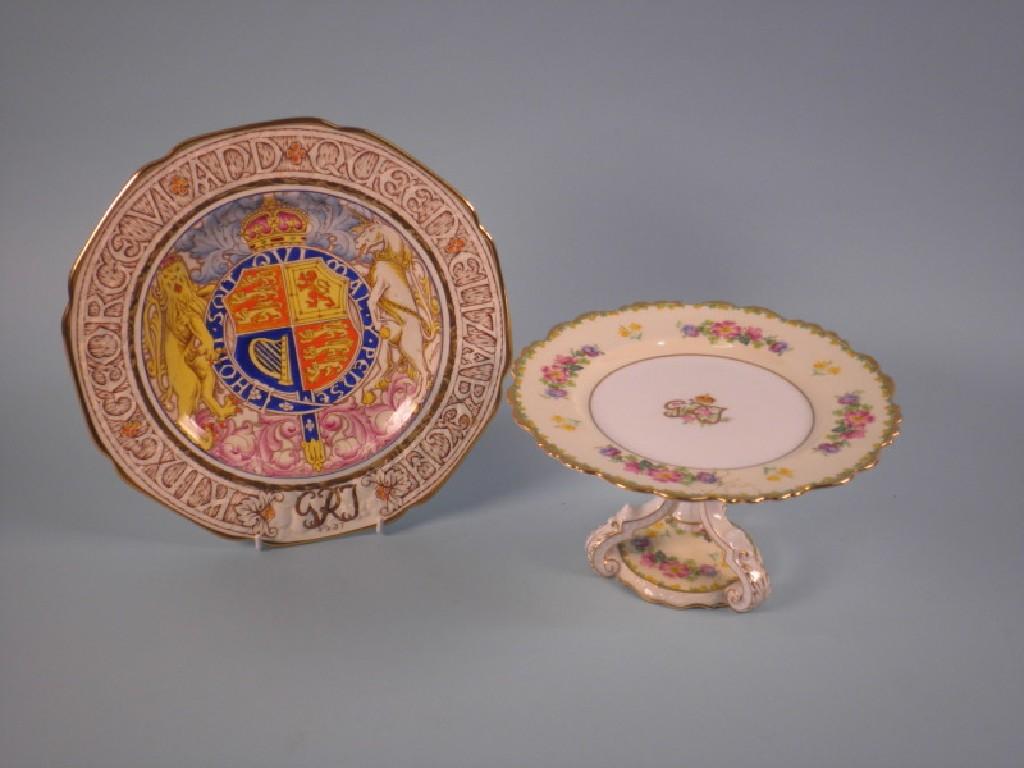 Appraisal: A Paragon porcelain plate made to commemorate the coronation of