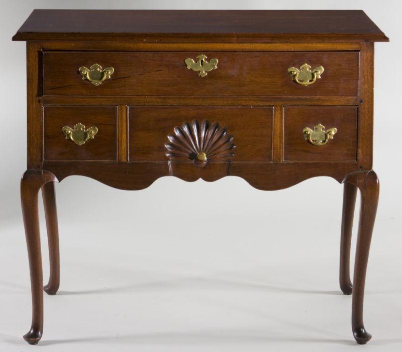 Appraisal: Queen Anne Colonial Revival Lowboy mahogany late th century typical